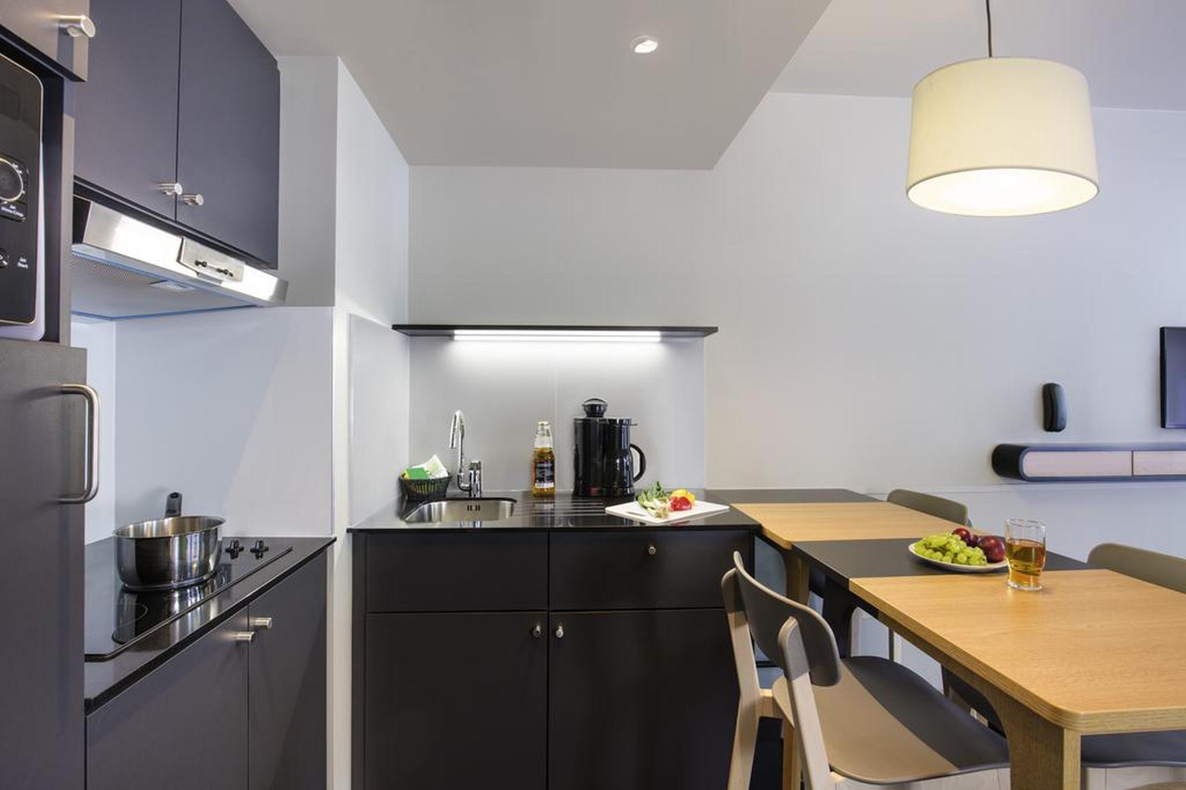 Aparthotel Adagio Access Muenchen City Olympiapark Екстериор снимка
